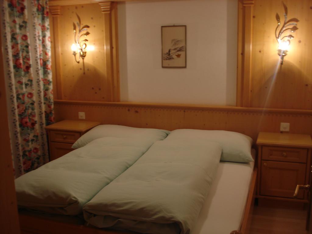Apartamento Chasa Valetta Samnaun Habitación foto